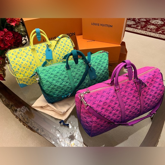 Louis Vuitton Keepall B 50 M21869 💯% Authentic Yellow/Turquoise DuffleBag - Picture 16 of 16